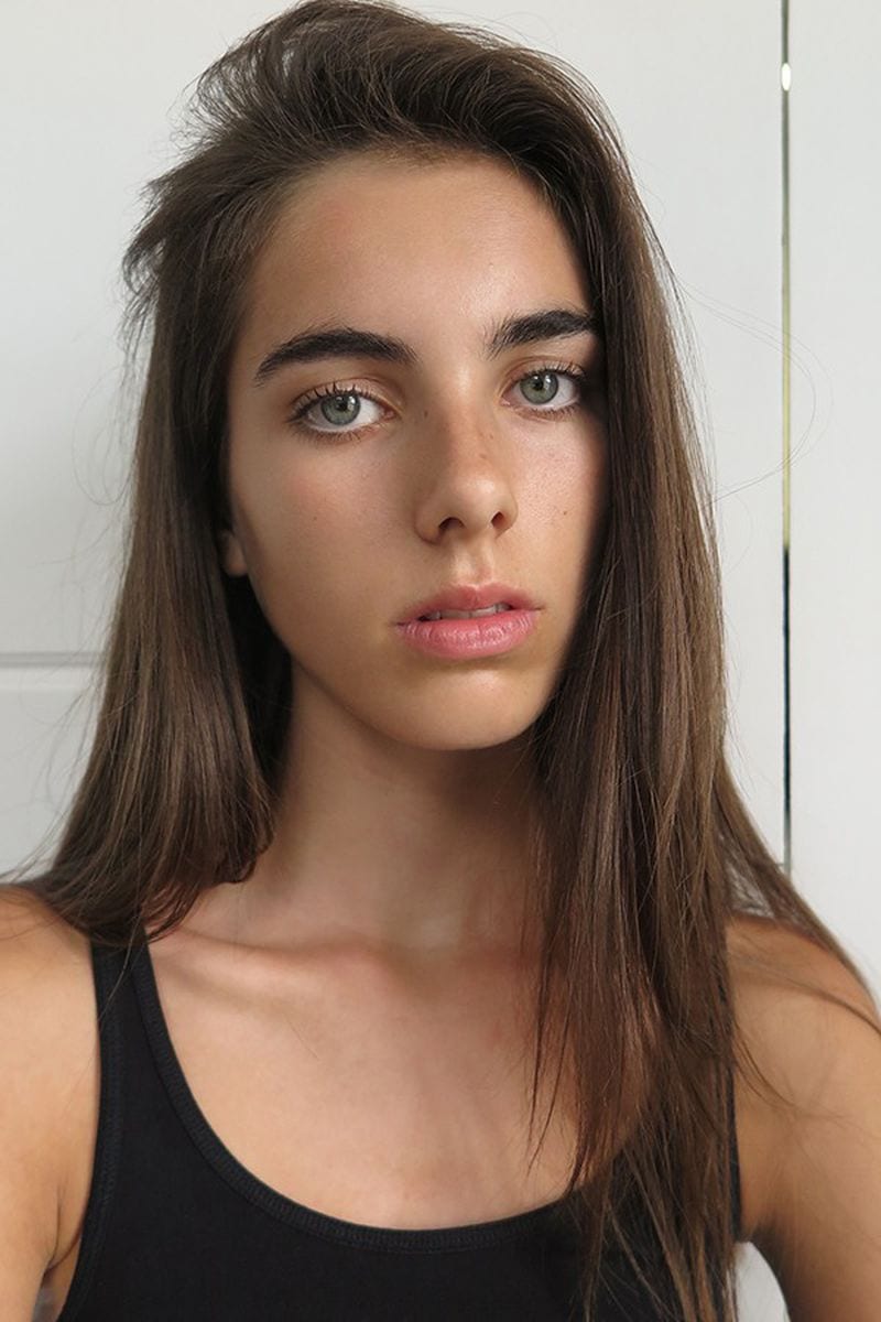 Madeleine Knighton — photo 1