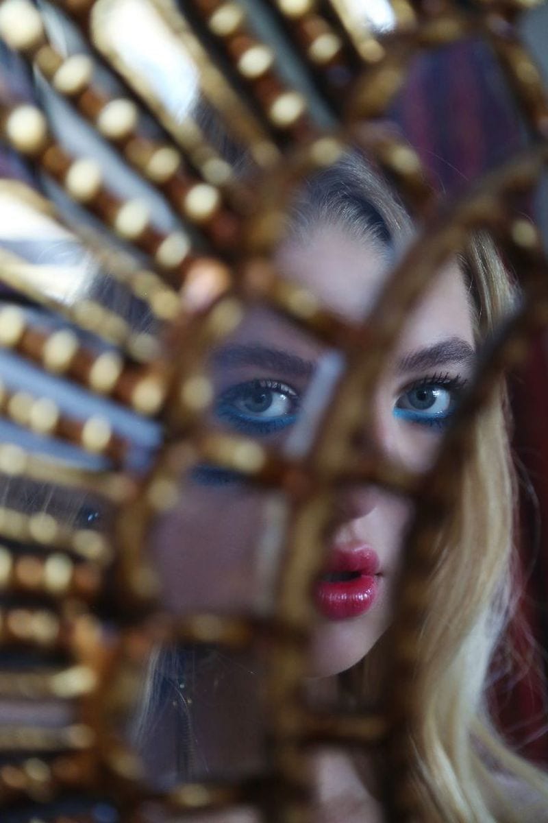 Anais Gallagher — photo 7
