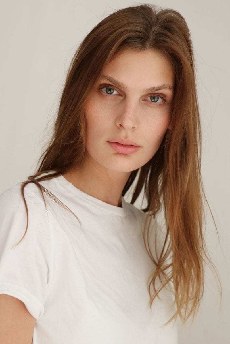 Manon Valentin — photo 1
