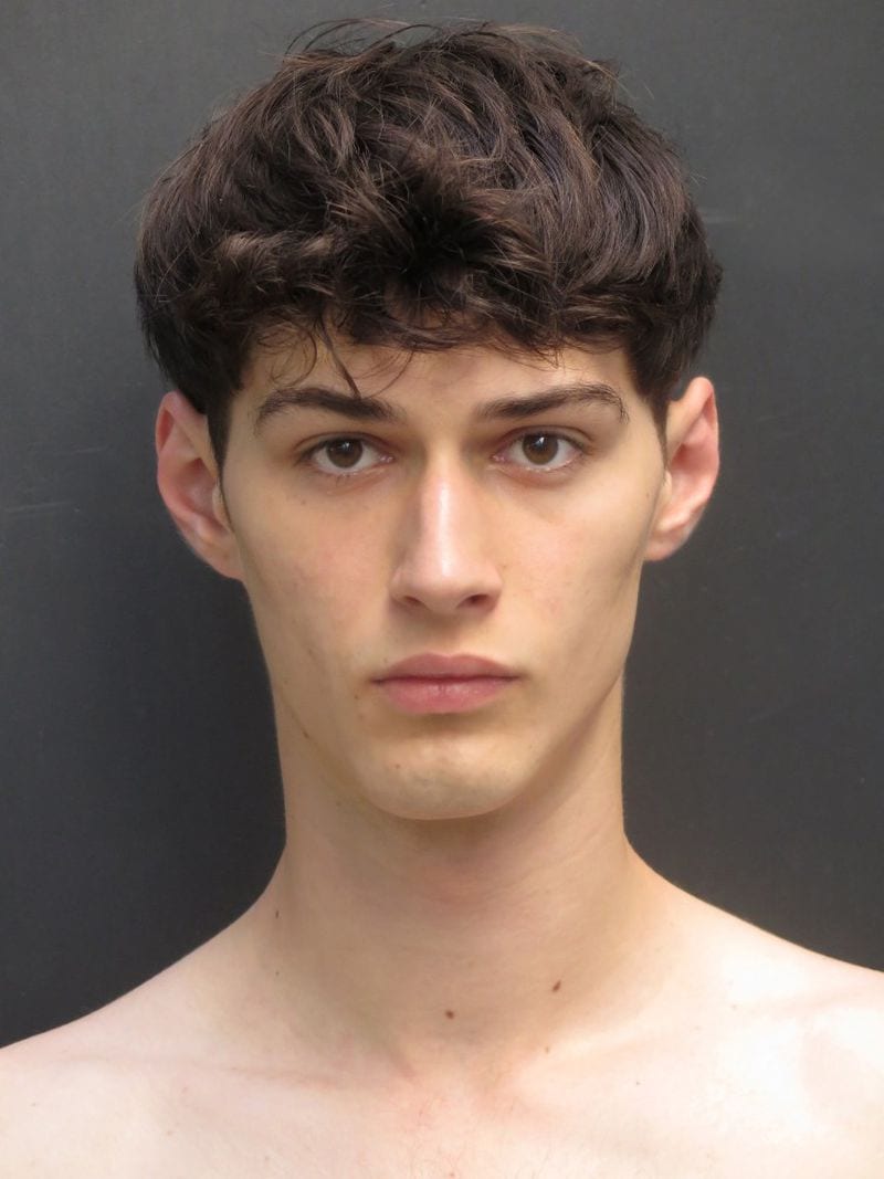 Aron Cavoj — photo 1