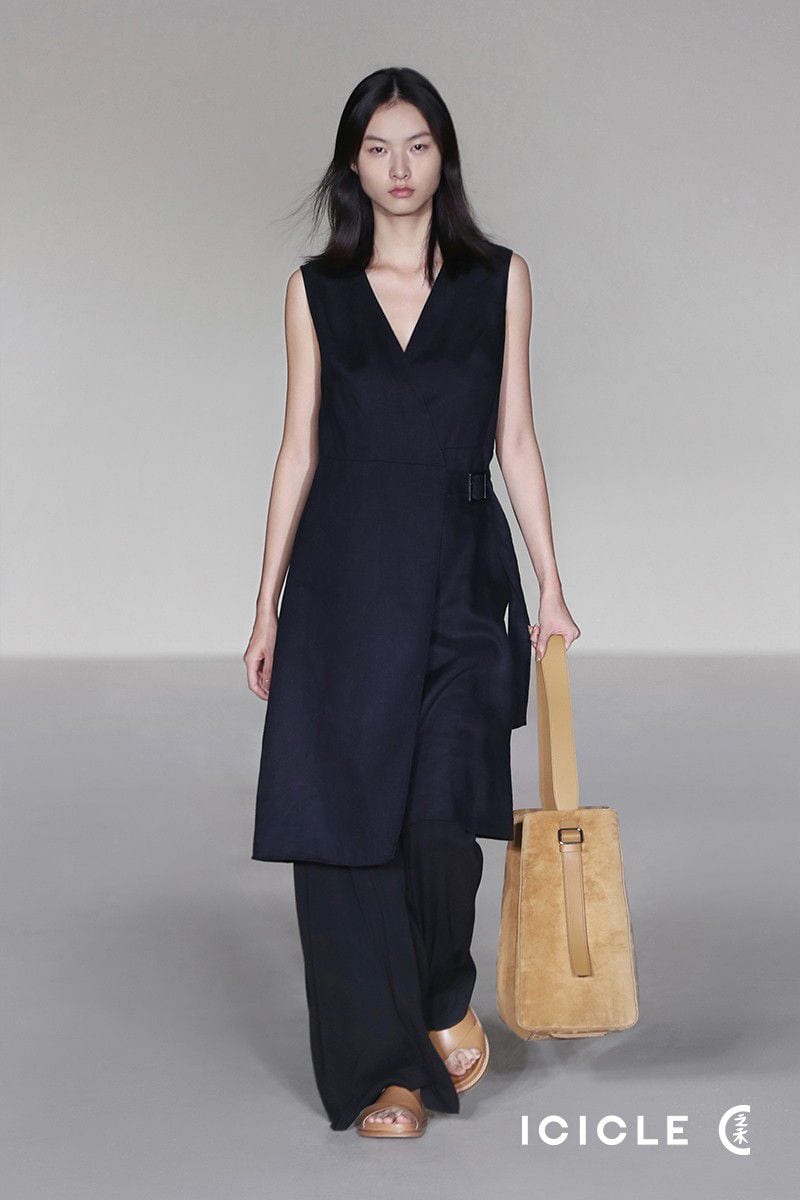Ling Yue Zhang — photo 4