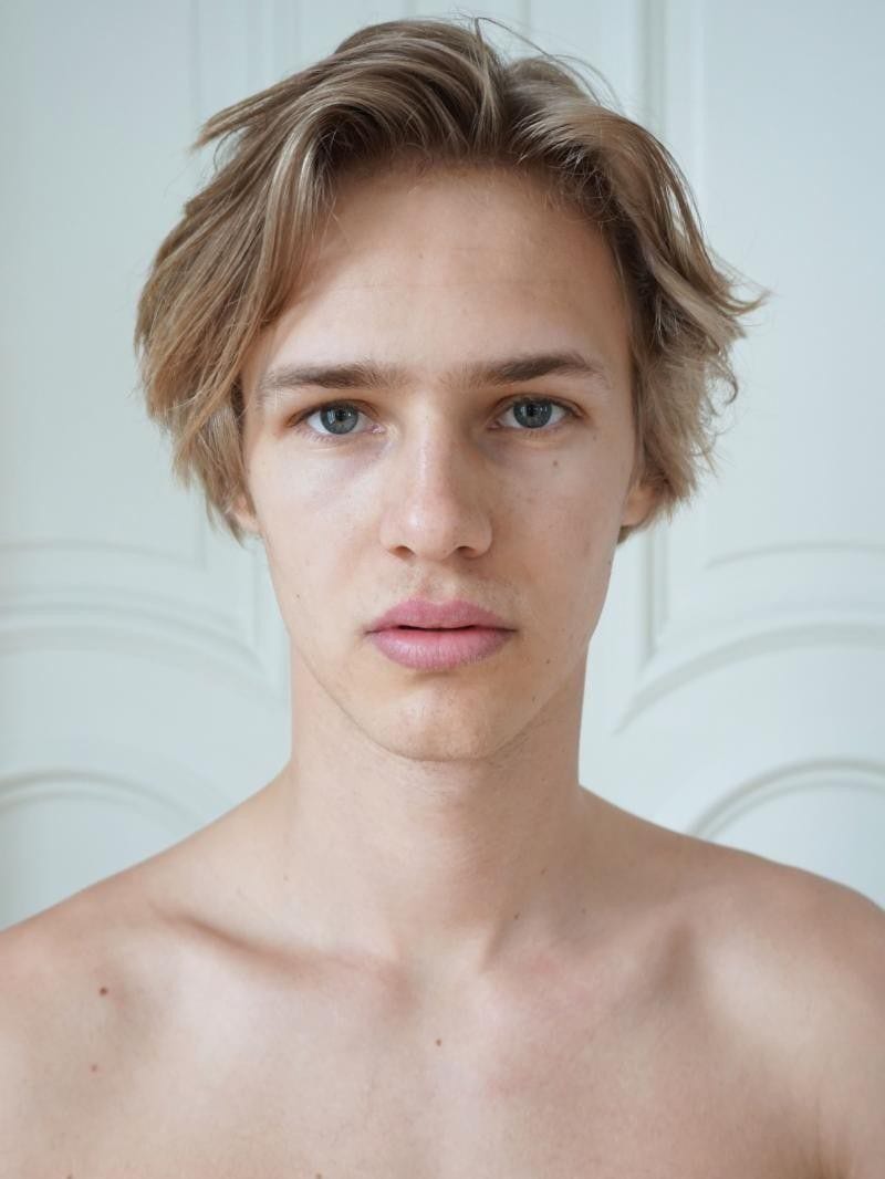 Emil Wikstrom — photo 1