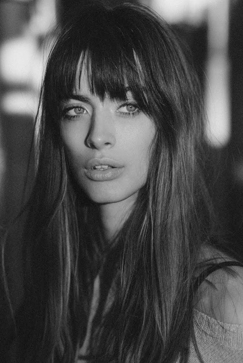 Louise Follain — photo 1
