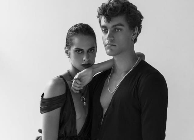 Rokenrolo Serenada - by Peoneemoull Pech — L'Officiel Lithuania