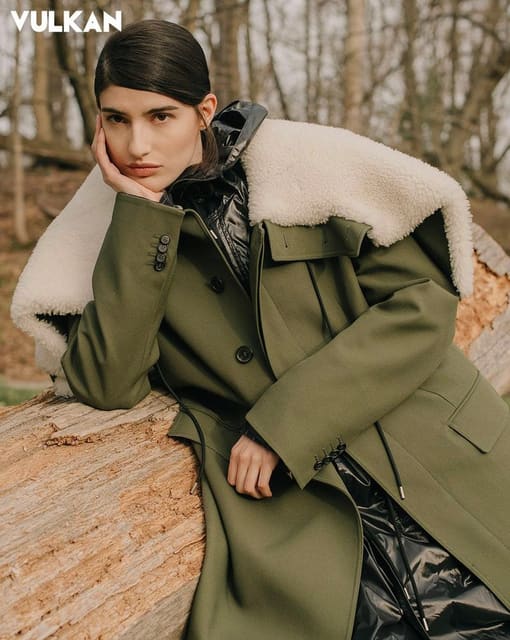 Golden Light — Vulkan Magazine