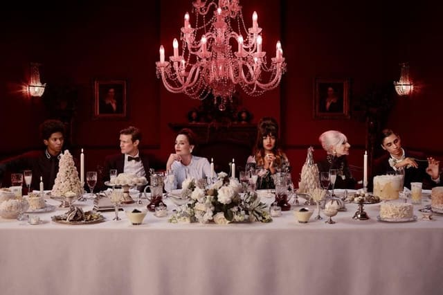 Burberry Holiday 2018: Close Your Eyes a... — Burberry