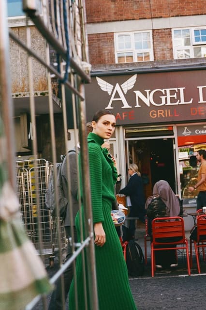 Sophie Skelton — Schön Magazine