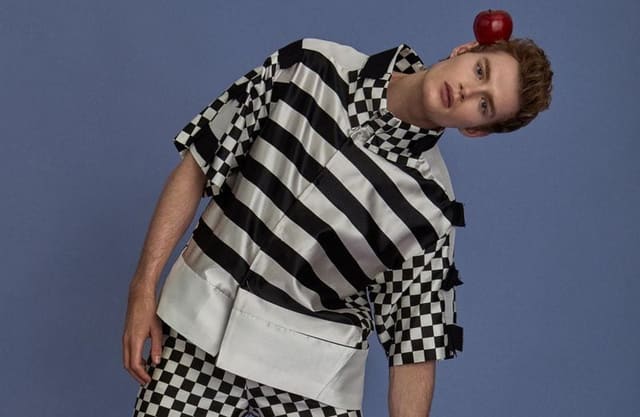 Netikėtos atostogos raštų sode — L'Officiel Lithuania