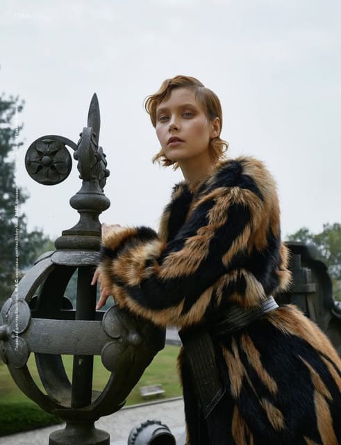 Shallow — L'Officiel Russia
