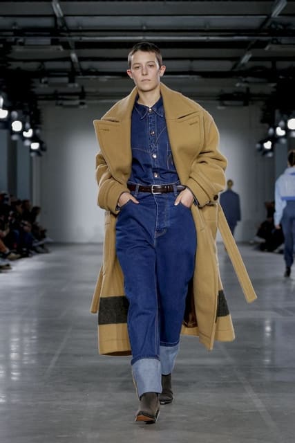 Alex Mullins A/W 19 Show — Alex Mullins