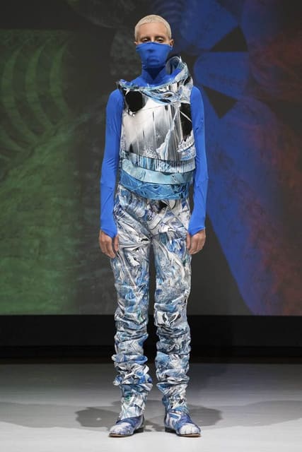 Threeasfour F/W 19 Show — Threeasfour