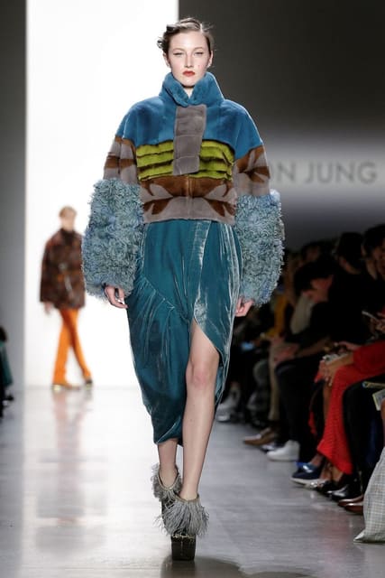 Son Jung Wan F/W 19 Show — Son Jung Wan