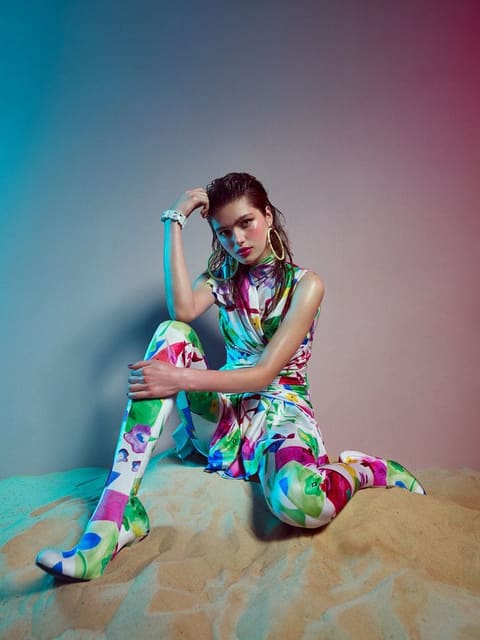 resort — FT