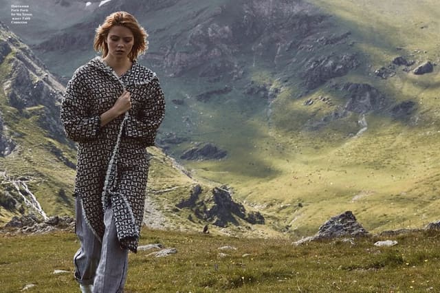 Far Horizons — Grazia Bulgaria