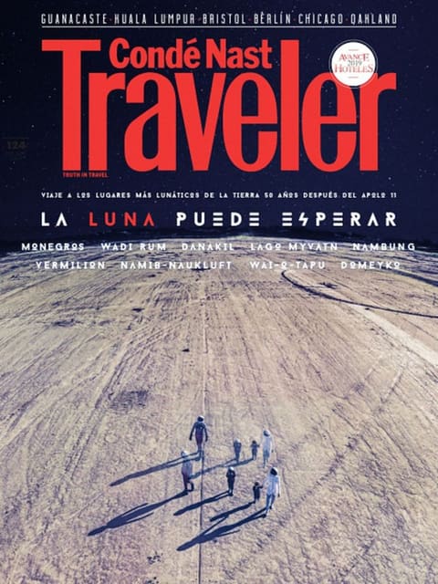 Conde Nast Traveler Spain January 2019 Cover — Conde Nast Traveler Spain