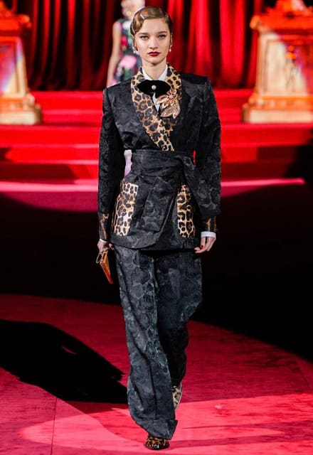 Dolce & Gabbana F/W 19 Show — Dolce & Gabbana