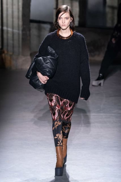 Louise Baillieu — 6
