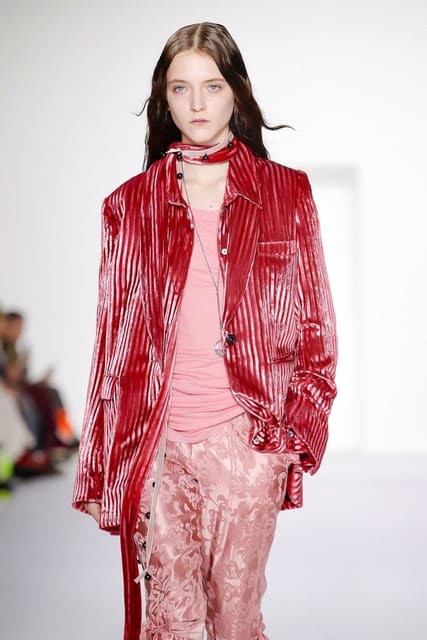 Ann Demeulemeester F/W 19 Show — Ann Demeulemeester