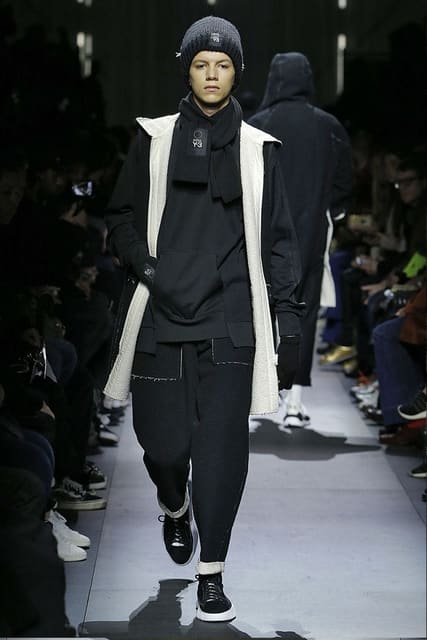 Y-3 F/W 18 Show — Y-3