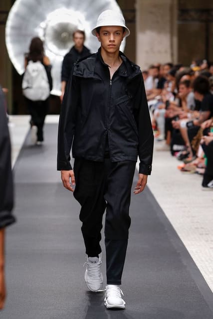 Y-3 S/S 19 Show — Y-3