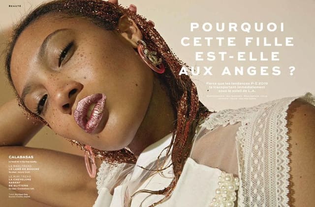 Pourquoi cette fille est-elle aux anges? — Stylist Magazine France