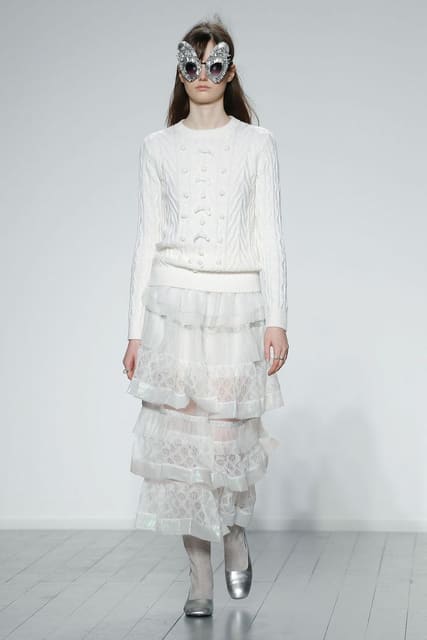 Bora Aksu F/W 19 Show — Bora Aksu