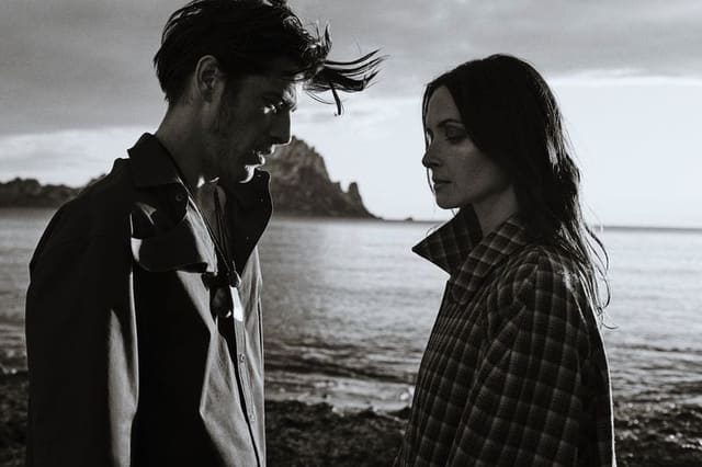 LOVE — Numéro France