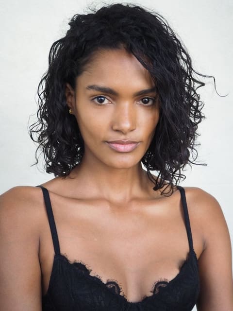 Nadia Araujo — 9