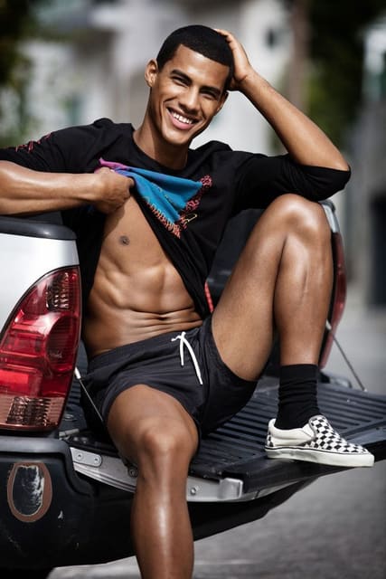 Photography Doug Inglish — V Man