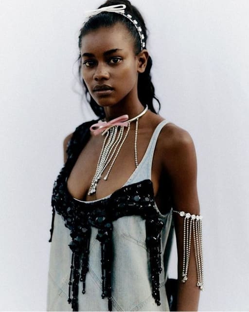 photography by Rafael Pavarotti — Vogue Brasil