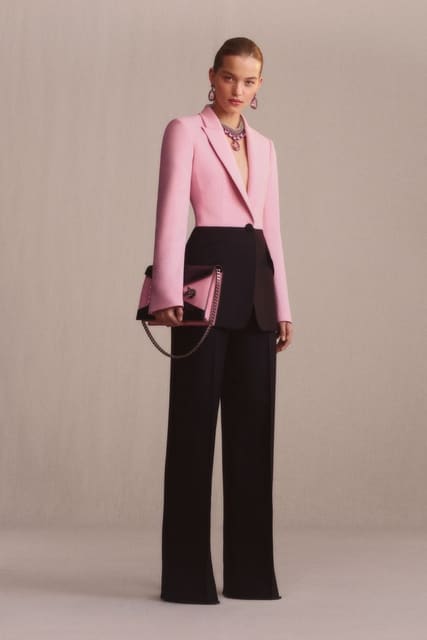 Alexander McQueen Pre-Fall 2019 Lookbook — Alexander McQueen