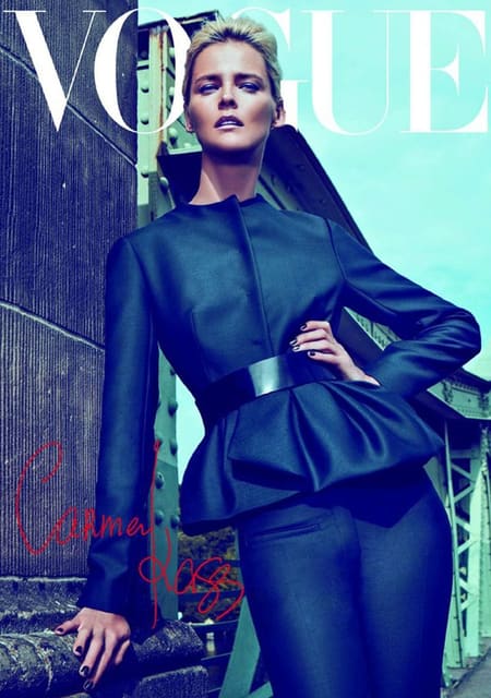 Vogue Mexico September 2012 Inside Cover — Vogue Mexico