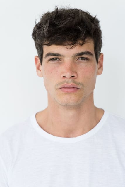 Xavier Grey