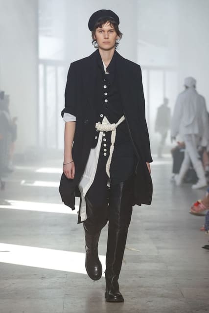 Ann Demeulemeester S/S 20 Men's Show — Ann Demeulemeester