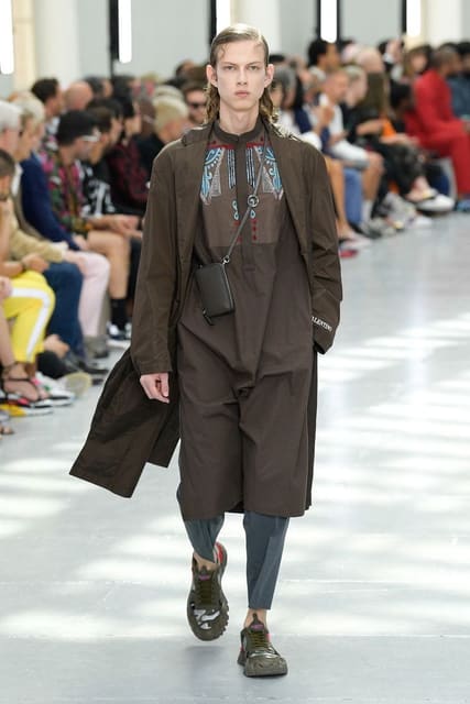 Valentino S/S 20 Men's Show — Valentino