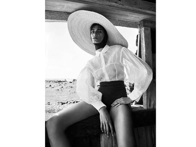 Desert Flower — L'Officiel Netherlands