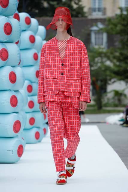 Henrik Vibskov S/S 20 Men's Show — Henrik Vibskov