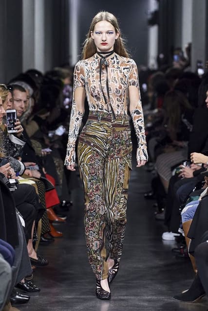Mugler F/W 19 Show — Mugler