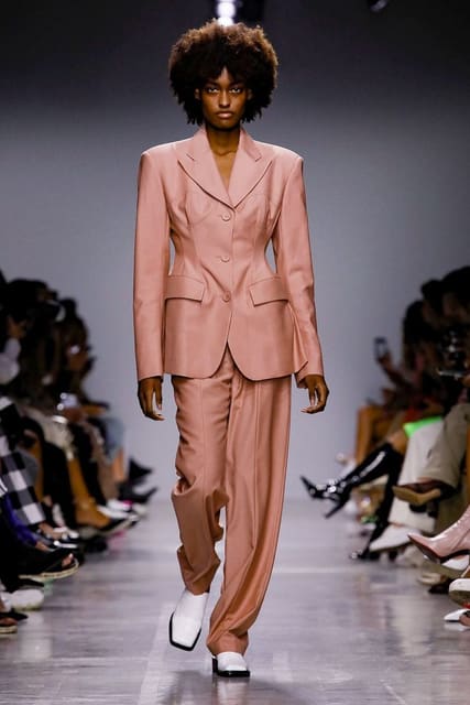 Annakiki S/S 20 Show — Annakiki