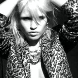 BORN TO BE A MODEL (video) — French Magazine