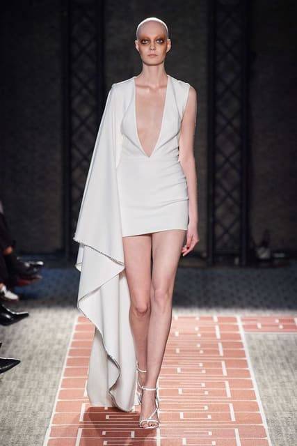 Guy Laroche S/S 20 Show — Guy Laroche