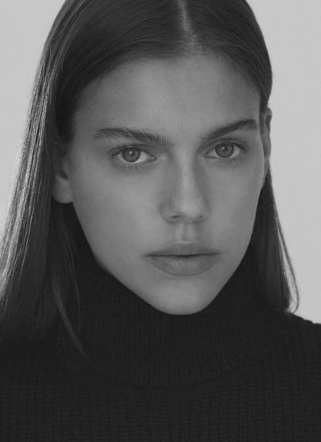 Amelia Roman