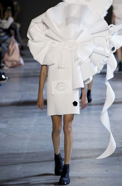 Viktor & Rolf Spring 2016 Haute Couture ... — Viktor & Rolf