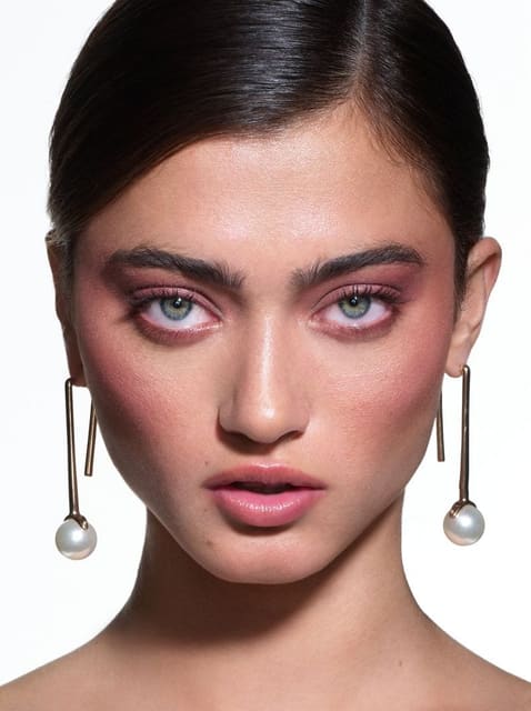 Holiday 2019 Collection Campaign — SUQQU