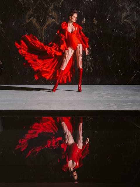 O Que Vestir no Baile da Bruxa? by Camil... — Marie Claire Brazil