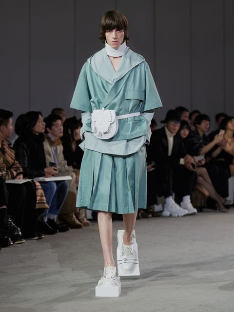 MAISON SANS TITRE S/S 20 SHOW — Sans Titre