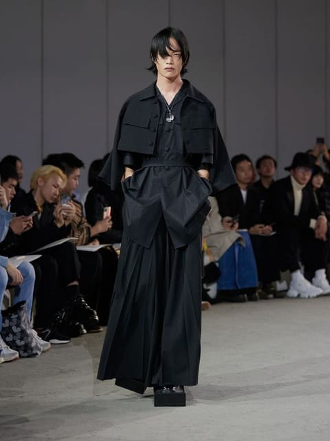 MAISON SANS TITRE S/S 20 SHOW — Sans Titre