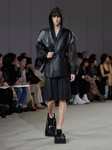 MAISON SANS TITRE S/S 20 SHOW — Sans Titre