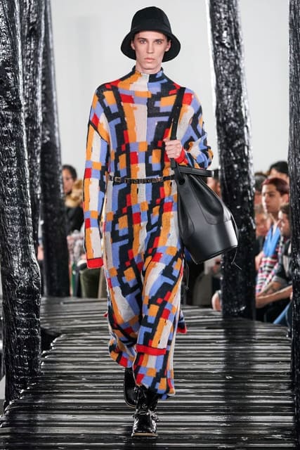 Loewe F/W 20 Men's Show — Loewe