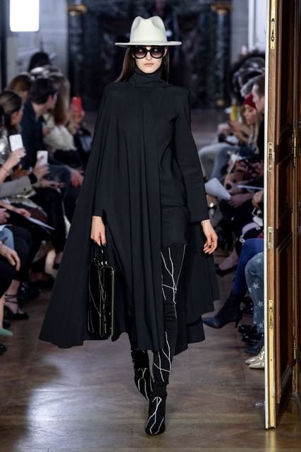 Guy Laroche F/W 19 Show — Guy Laroche